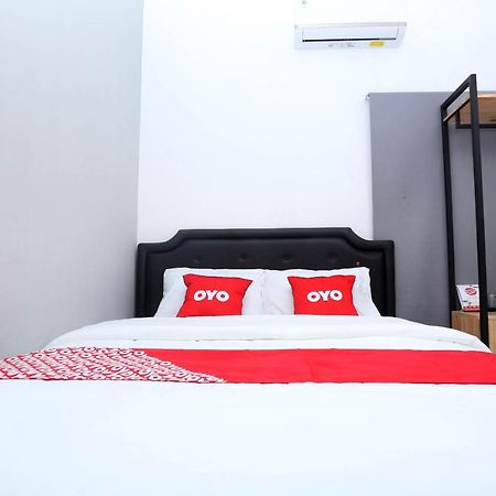 Safara Guesthouse Syariah Semarang Dış mekan fotoğraf