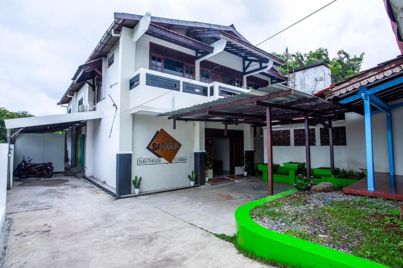 Safara Guesthouse Syariah Semarang Dış mekan fotoğraf