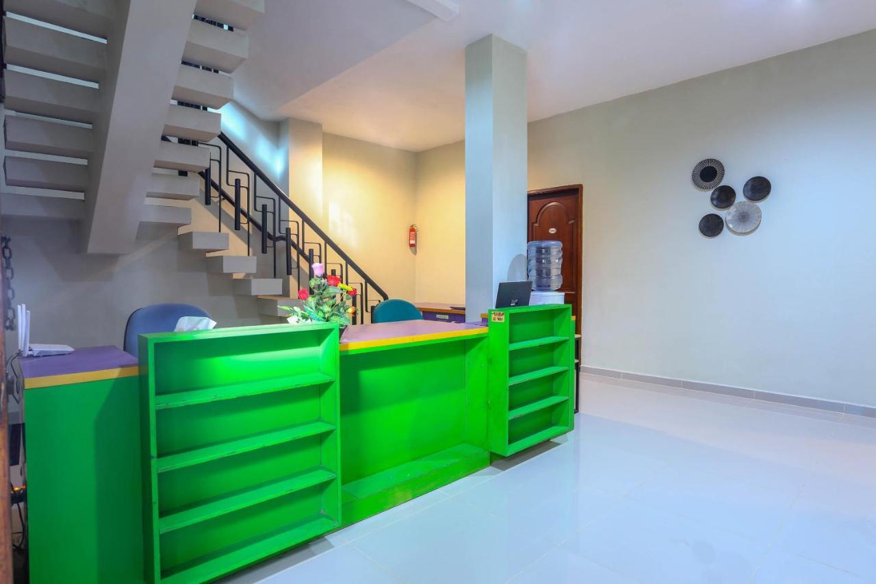 Safara Guesthouse Syariah Semarang Dış mekan fotoğraf